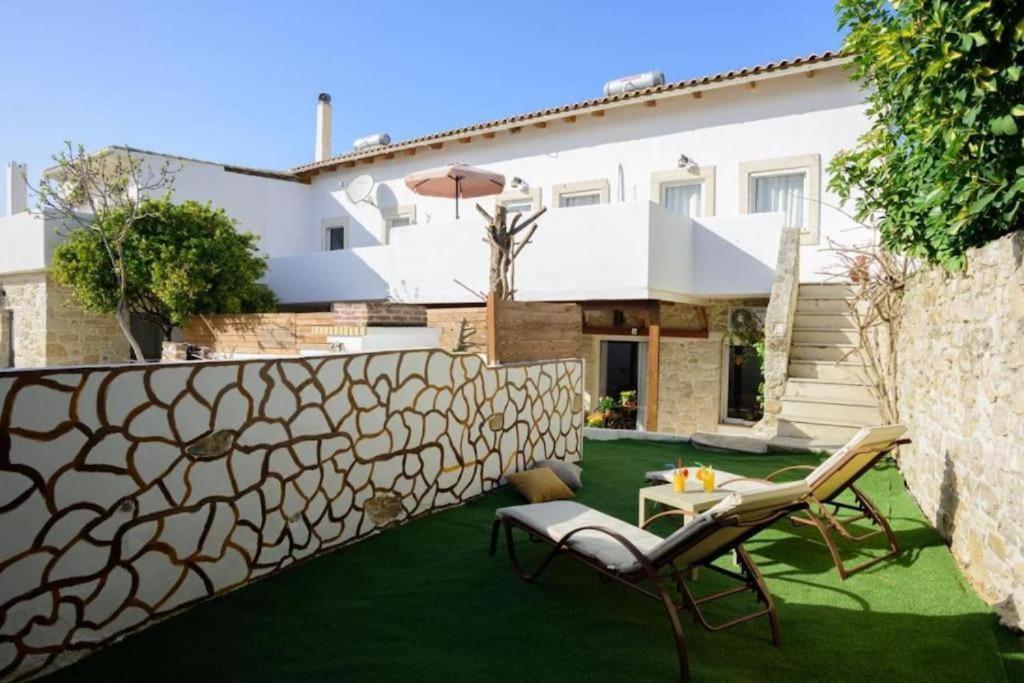 Vila Agapi 2 Kamilárion